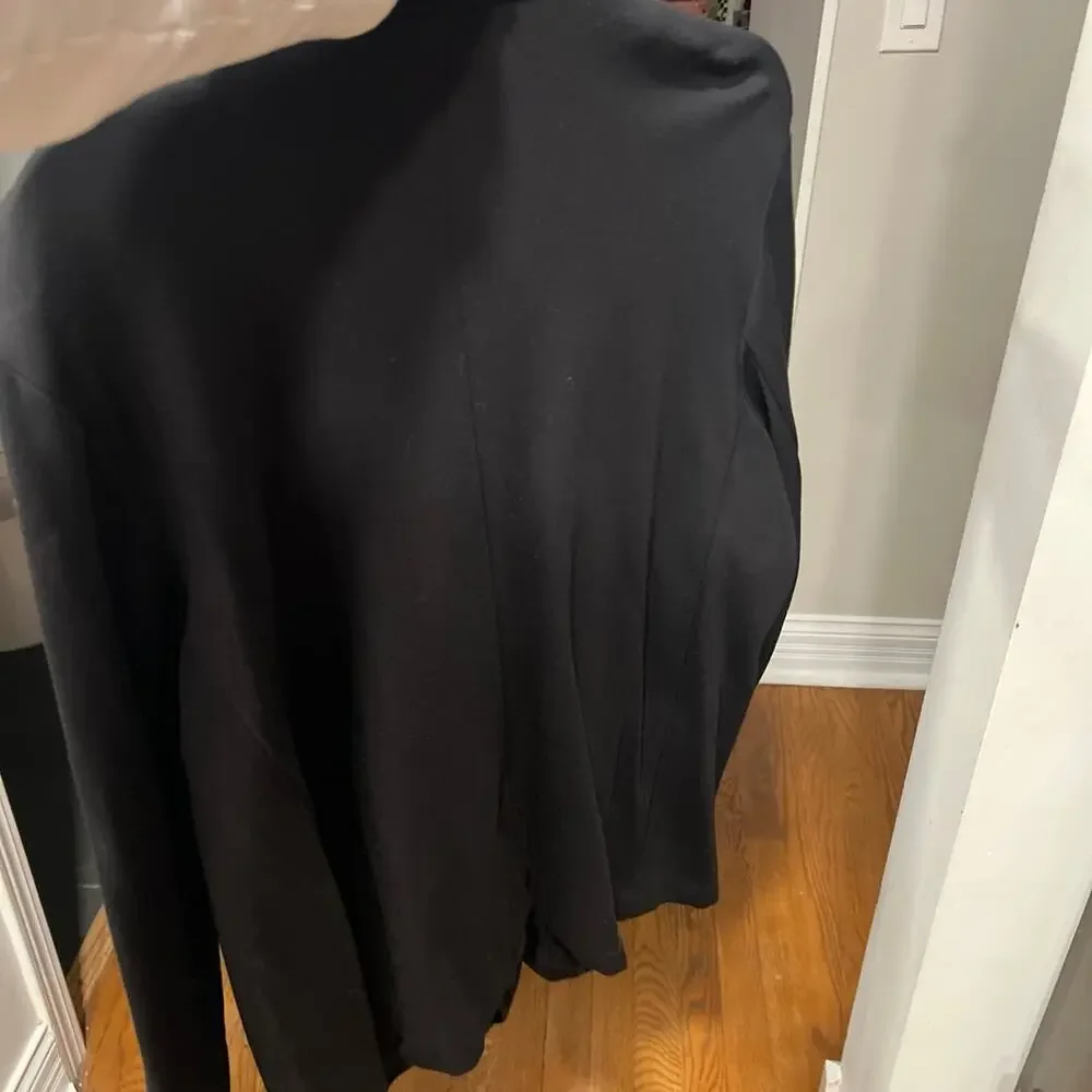 Old navy black soft woman’s‎ blazer XXL